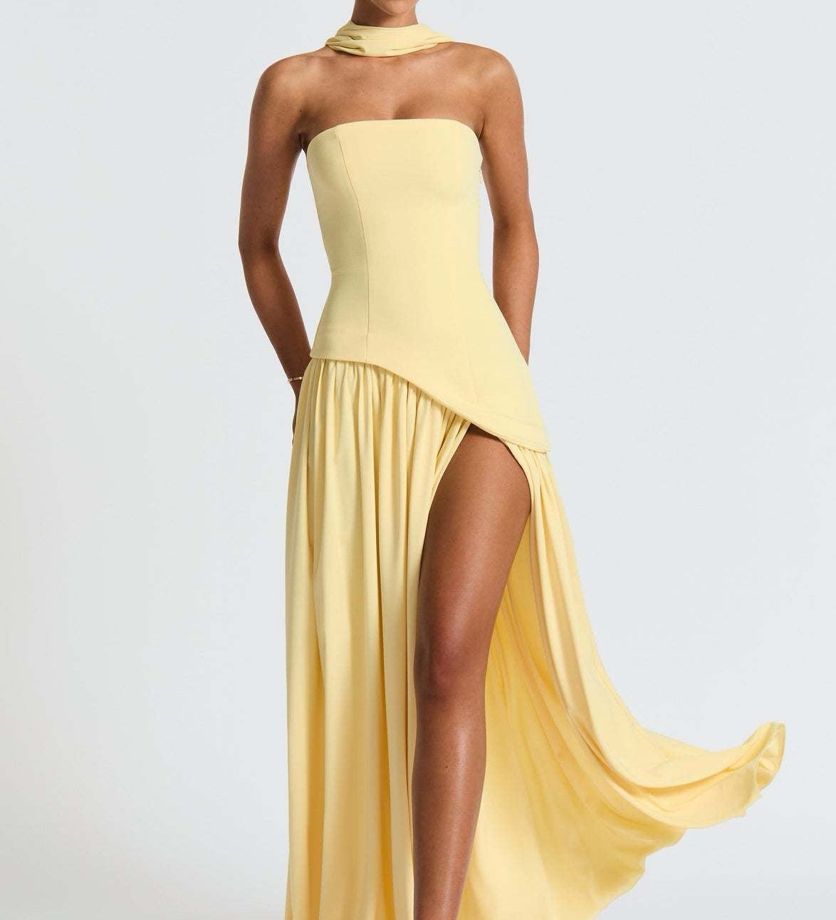 Beatriz - Vestido Longo Sofisticado