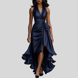 Sabrina - Vestido longo dramático em cetim