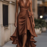 Sabrina - Vestido longo dramático em cetim